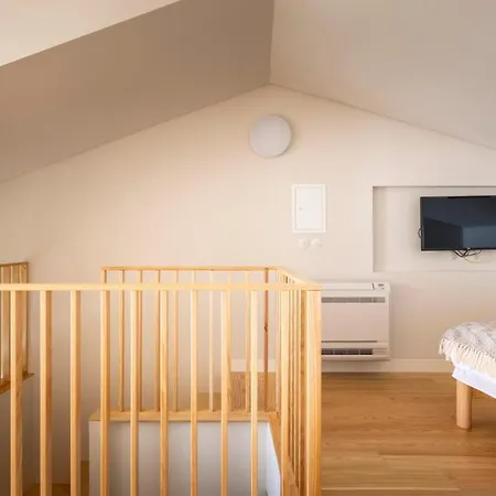 Apartment Plum Guide - Birchwood